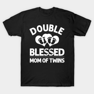 Funny New Mom Of Twins Gift For Women Mother Announcement T-Shirt